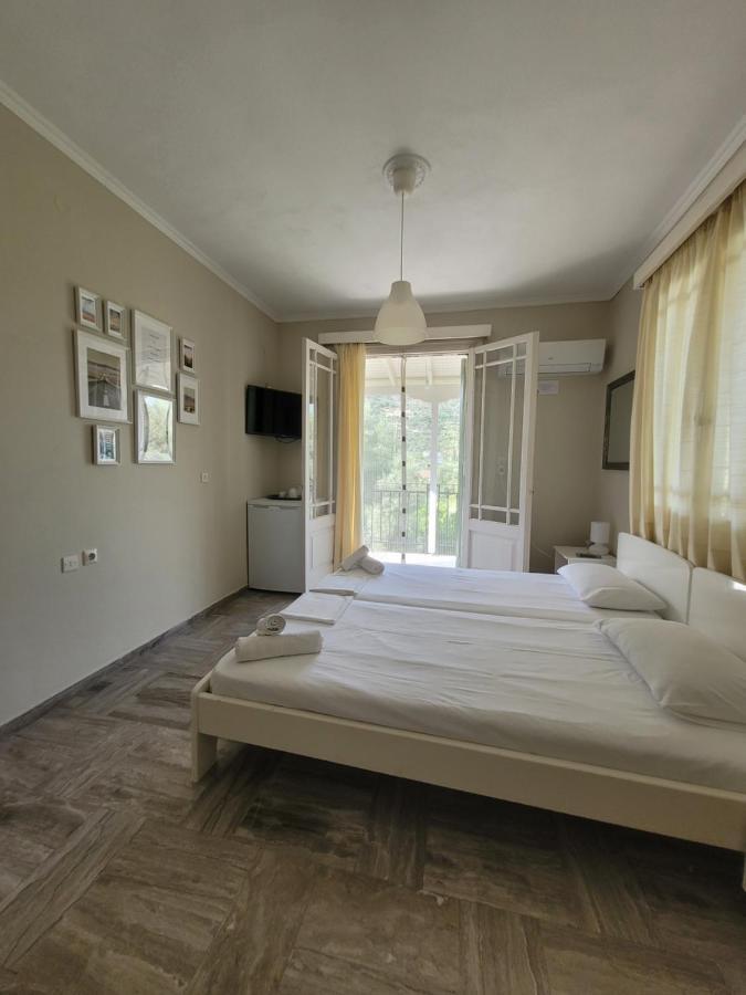 Villa Petros Nydri  Esterno foto